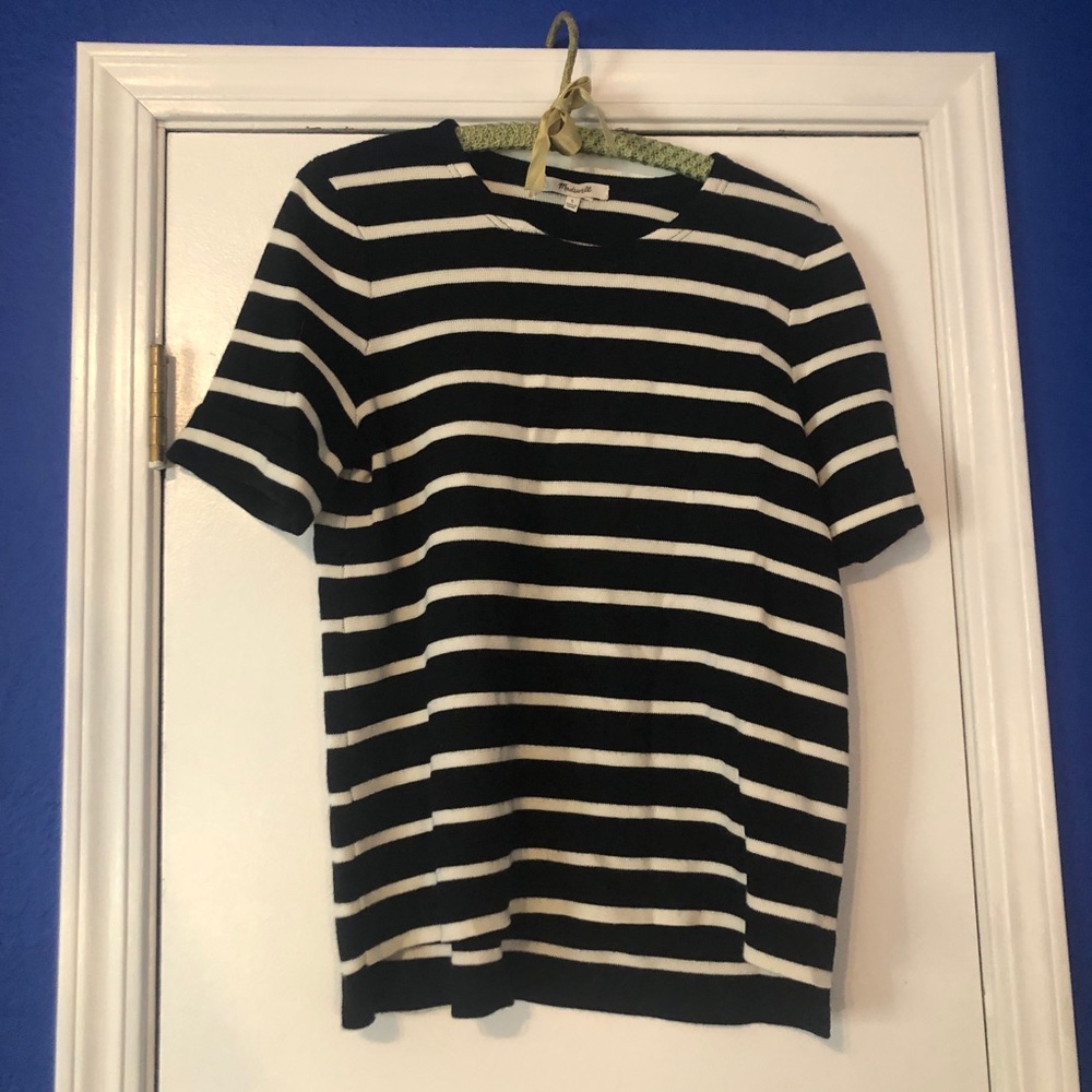 Black & White L striped sweater